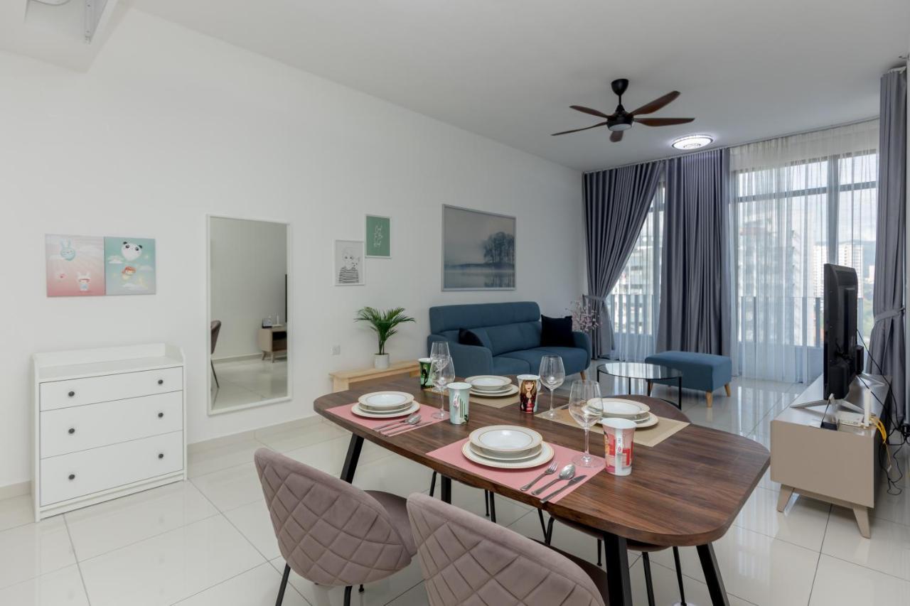 Beacon Executive Suite Penang George Town Exterior photo