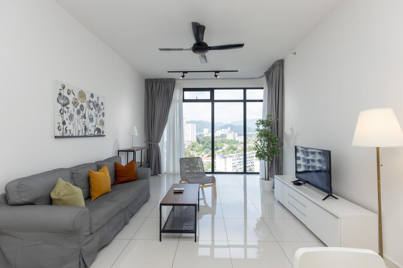 Beacon Executive Suite Penang George Town Exterior photo