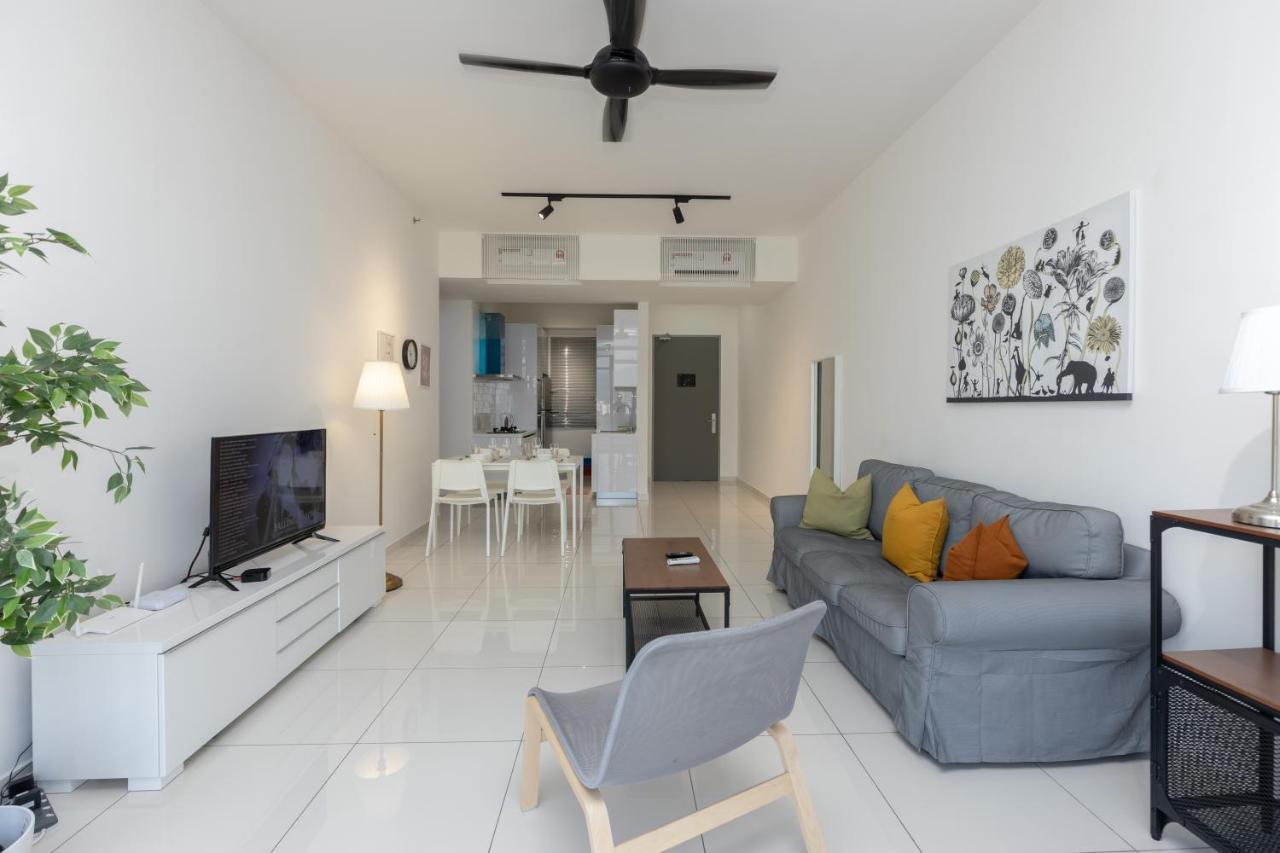 Beacon Executive Suite Penang George Town Exterior photo